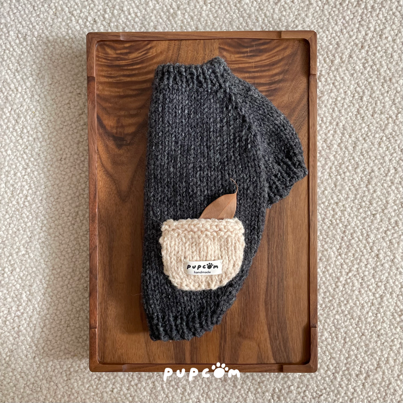 'My Favourite Pocket' Pet Knitwear